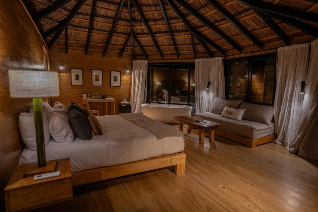 Puerto Libertad Reserva Natural Iguazu - Pristine Luxury Camp מראה חיצוני תמונה
