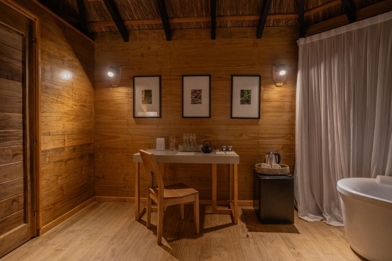 Puerto Libertad Reserva Natural Iguazu - Pristine Luxury Camp מראה חיצוני תמונה